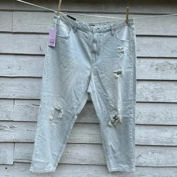 wild fable Pants - Wild Fable SUPER HIGH-RISE MOM EAN
MOM JEANS DE‎ TIRO SUPER ALTO size 18